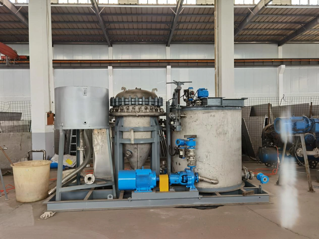 Leaf filter in operation