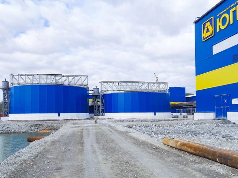 large thickener installation